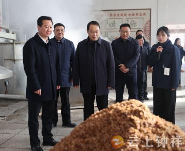 张勇 李鹏在钟祥经济开发区调研企业复工复产情况