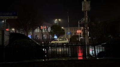 第一次坐高铁回家的荆门人：被加速的团圆，被延展的乡愁 