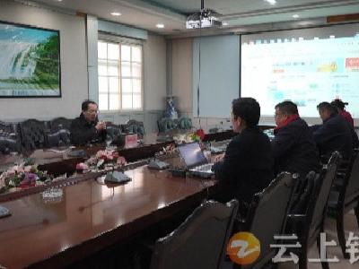 巴西挂车制造巨头考察钟祥东弹悬架有限公司