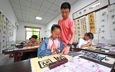 我省精神文明建设工作展现新气象 凝聚建成支点的精神力量
