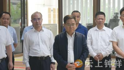 水利部水库移民司副司长靳宏强到钟祥调研移民后扶工作