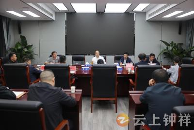 张勇专题研究花卉产业高质量发展工作