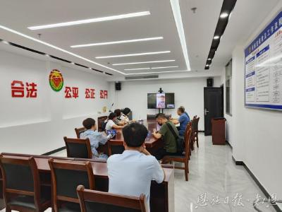 共筑边界和谐线——鄂湘渝三省边界联防联调联治机制的来凤实践