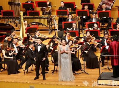 荆楚焕新 迎客天下丨千场演出舞动长江 湖北“文艺范”醉了四海客