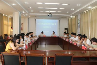 【“政企银青”四方联动】团市委组织召开优化营商环境青年政策宣讲团座谈会