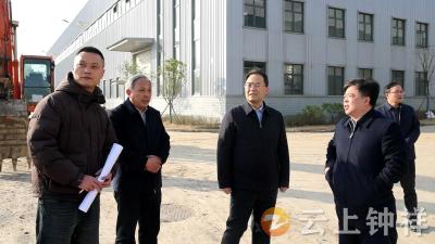 张勇调研钟祥经济开发区重点项目建设情况