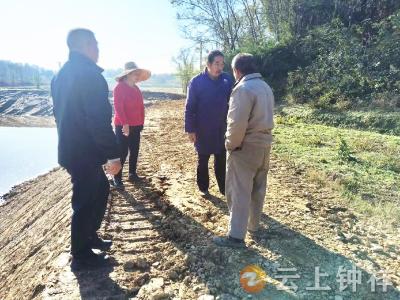 东桥镇七堰村：网格服务暖民心 解纷纾困显担当