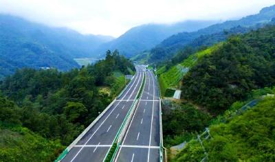 “大块头”有大能量——宜昌省市重点项目投资占固投比重突破30%