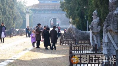 近2万人次游明显陵，钟祥文旅市场迎来“开门红”