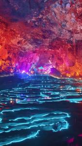 湖北钟祥：穿越亿万年，黄仙洞邀君来赏新颜