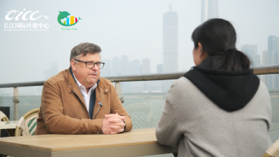 汉马周日开跑！总领事喊话全球跑友：冲线之后，慢品武汉烟火与春光