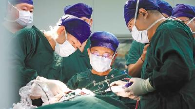 让“心想”变“事成” 湖北竞速脑机接口新赛道