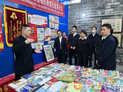 厚植为民初心 树立正确政绩观——钟祥市人大常委会机关开展雷锋精神主题研学赋能年轻干部成长