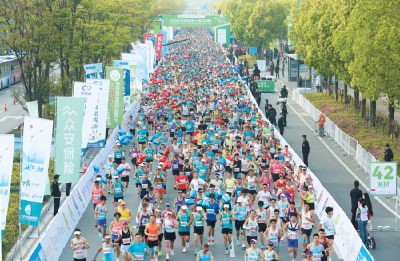 一场马拉松，如何重塑一座城？ ——堰马三年带给十堰的破局与思考 