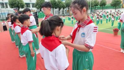 钟祥市各学校庆“六一”活动精彩纷呈