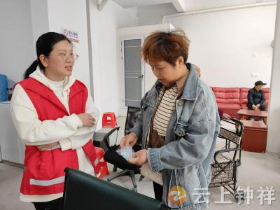 服务多跑路，群众少跑腿！皇庄社区社保卡更换超贴心