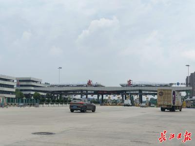 伟大征程 | “这条路未来还会宽得没边”——湖北第一条高速公路走过35年