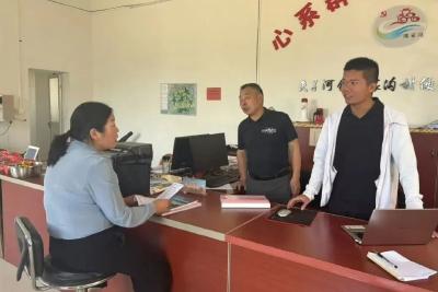 夫子河镇调研“三资”清理工作
