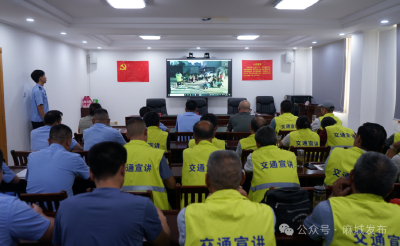  “百村千场”聚力再出发 警企联动提升交通安全宣讲质效 