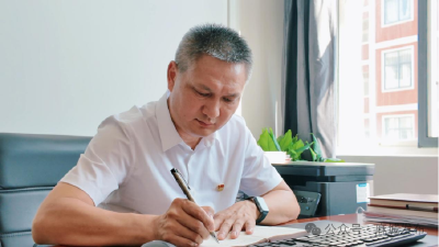 【聚力建支点 • 委员在行动】胡剑民：执教育之笔 履委员之责 书写育人新篇
