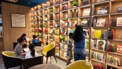 4570名爱心妈妈陪伴 这个暑假很快乐