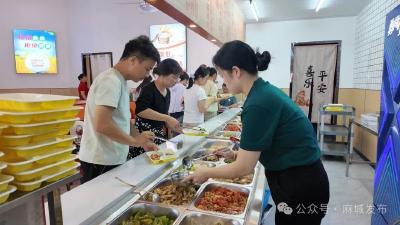 孝善食堂：老人得实惠 居民得便利