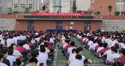 麻城市开展防空警报试鸣和应急疏散演练活动