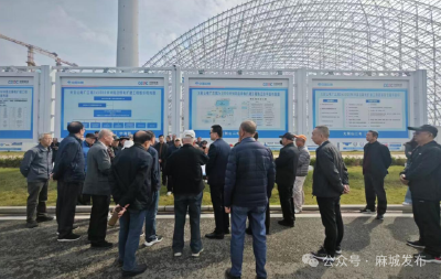 市发改局：银发生辉映初心 重阳礼敬发展路