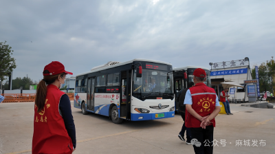 麻城公交“双节”期间安全运送5.86万名乘客