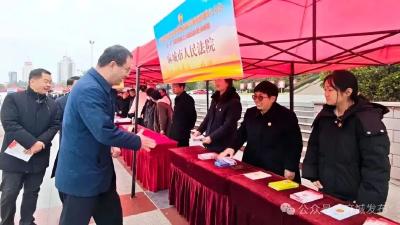 麻城让宪法精神跨越城乡边界 浸润基层末梢(二） 