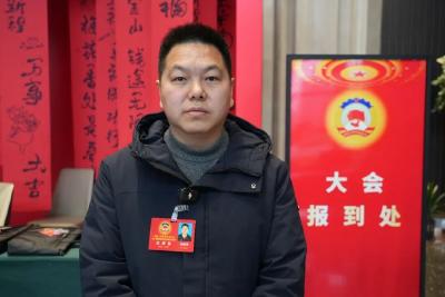 【聚焦两会】政协委员肩负使命赴盛会 满怀激情吐心声