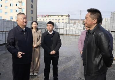 汪国兵调研石材产业转型升级稳增长工作