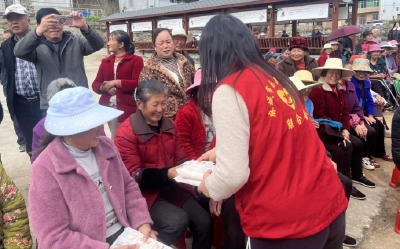 麻城以多元服务落实“十五五”一老一小民生保障