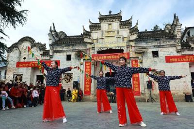 麻城雷氏祠举办清明祭祖暨民俗非遗展演活动
