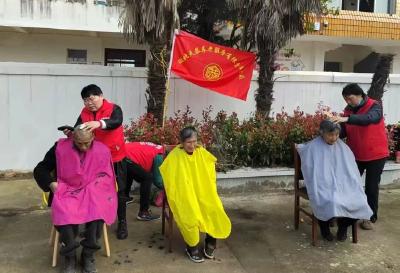 情暖东方红 乐享桑榆晚