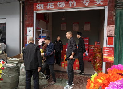 中馆驿镇：清明“双防”齐发力 筑牢安全“双防线”