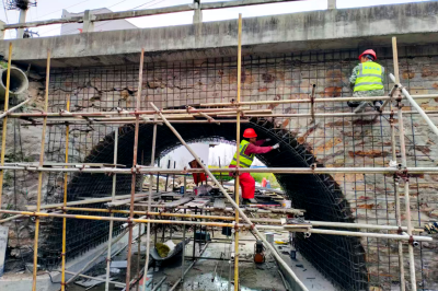 清明在岗守一线 项目攻坚正当时