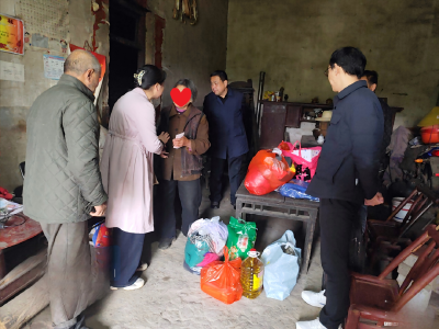 市慈善总会：情暖童心 爱润成长