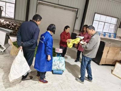 从脱贫户到致富带头人：汪汝江在林峰村的“绿富”逆袭路