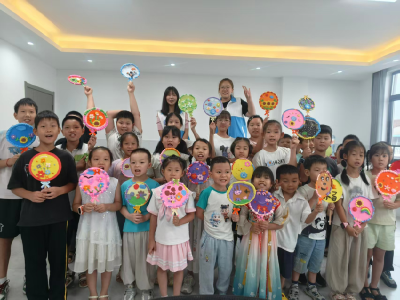 【关心关爱未成年人成长】洋坪镇：黏土塑盾护花蕾 青春课堂润童心