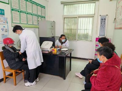 【新春走基层】鸣凤镇：万家团圆日 医心护乡邻