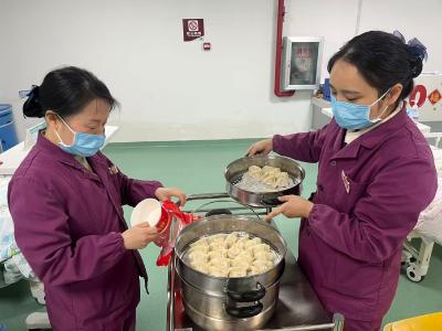 【新春走基层】守岁“医”线 暖心相伴——远安县县域医疗中心春节温情守护群众健康