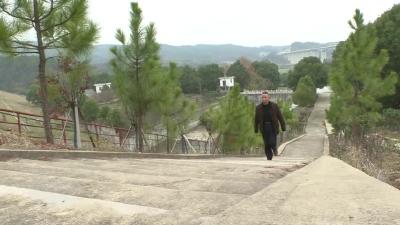 查同侯：退伍不褪色 岗位展风采