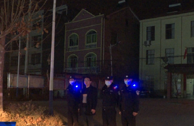 龙坪派出所：夜巡除隐患 守护辖区保平安