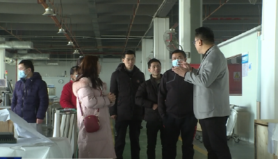 湖北泛力科光电：企业扩能用工荒  “春风”送来及时雨