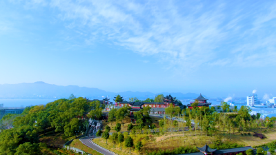 “花园式”工厂为武穴油菜花节增光添彩