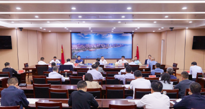 我市召开信访突出问题及重点楼盘解困研判调度会