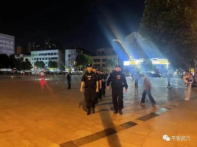 五一假期，他们为武穴增添了一道“警”色