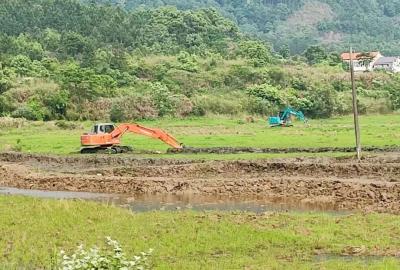 “挖呀挖呀挖”，徐冲村出列→