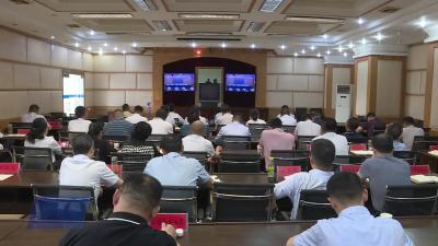 我市组织收看黄冈市经济